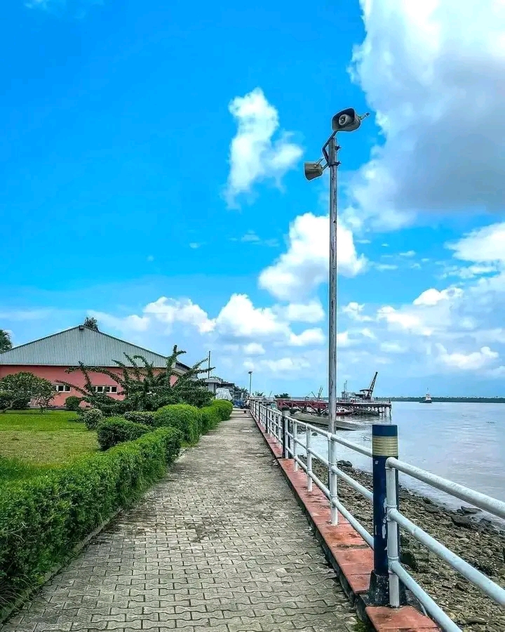 Marina Resort photo 4